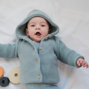 Manteaux en tricot pour bébé